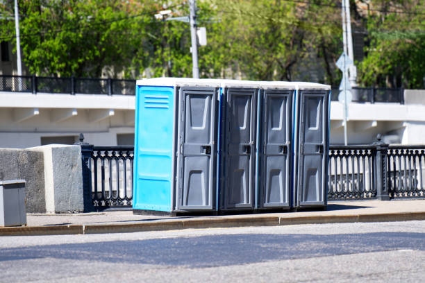 Best Portable restroom trailer rental  in West Liberty, KY